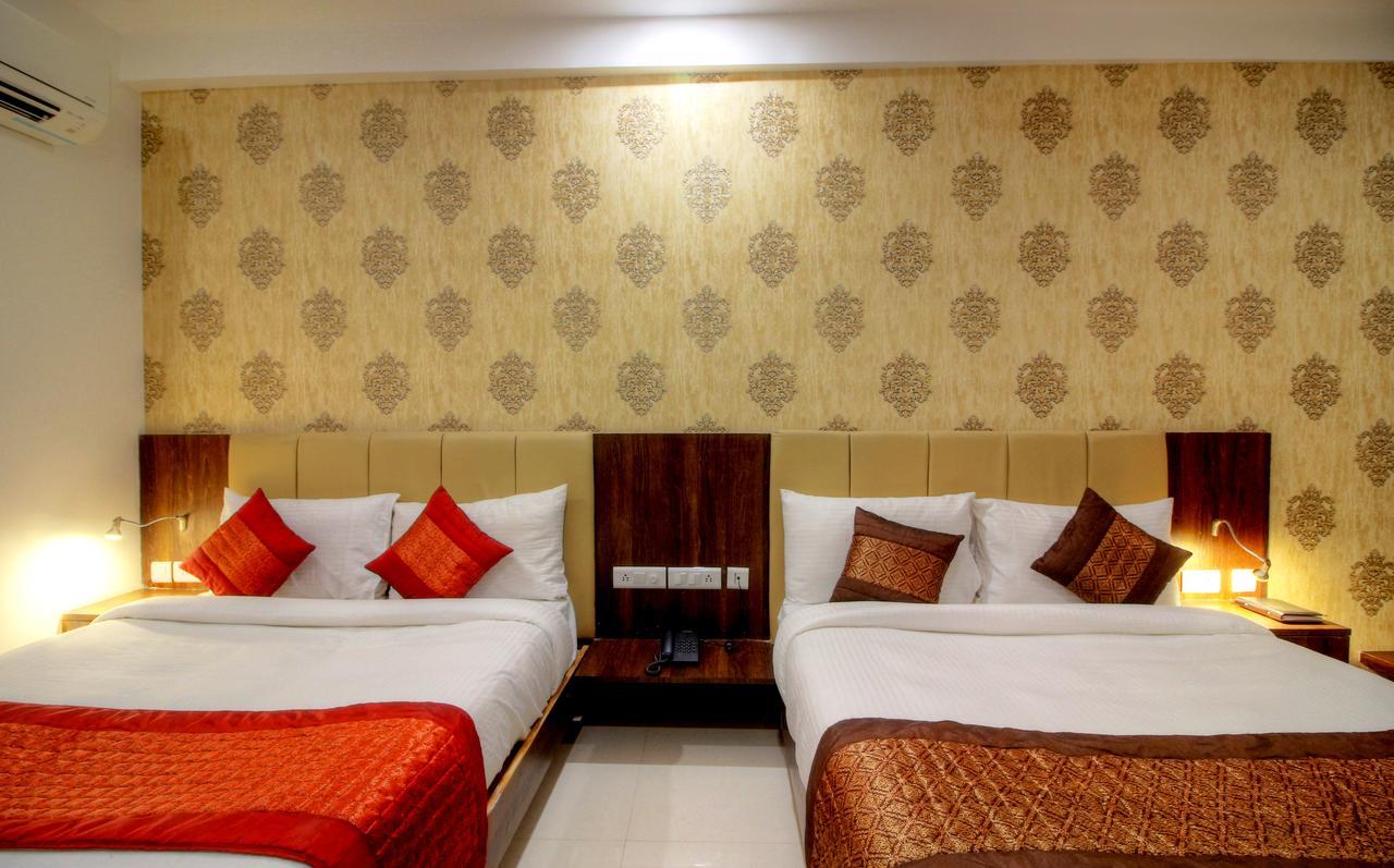 Hotel Almati Inn At Delhi Airport New Delhi Exterior photo